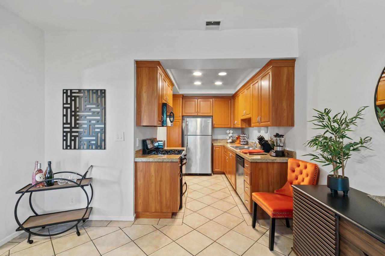 Beverly Hills 2 Bed 2 Bath Penthouse With Den And Parking 414 Los Angeles Exterior foto